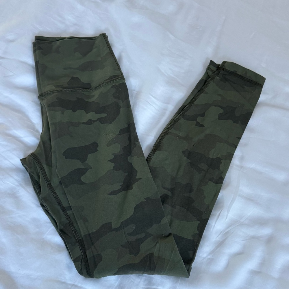 lululemon Align High Rise Green Camouflage Leggings 28”